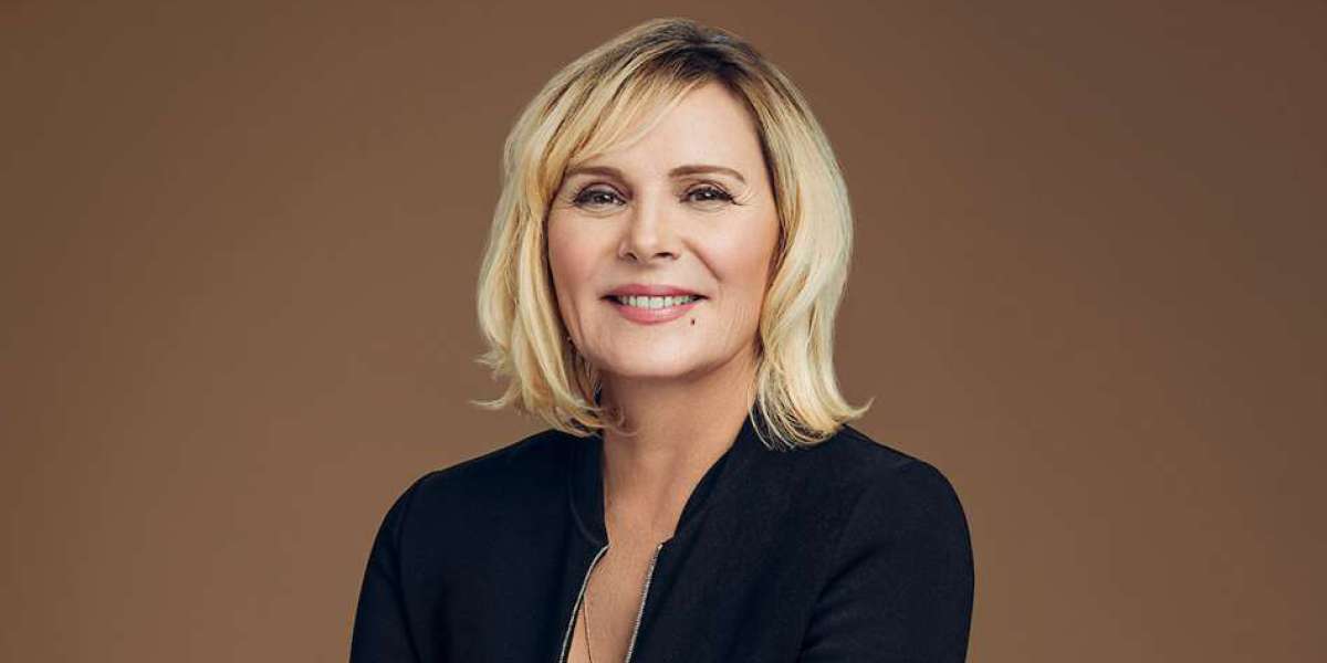 Glamorous Cast: Kim Cattrall Joins the Ensemble