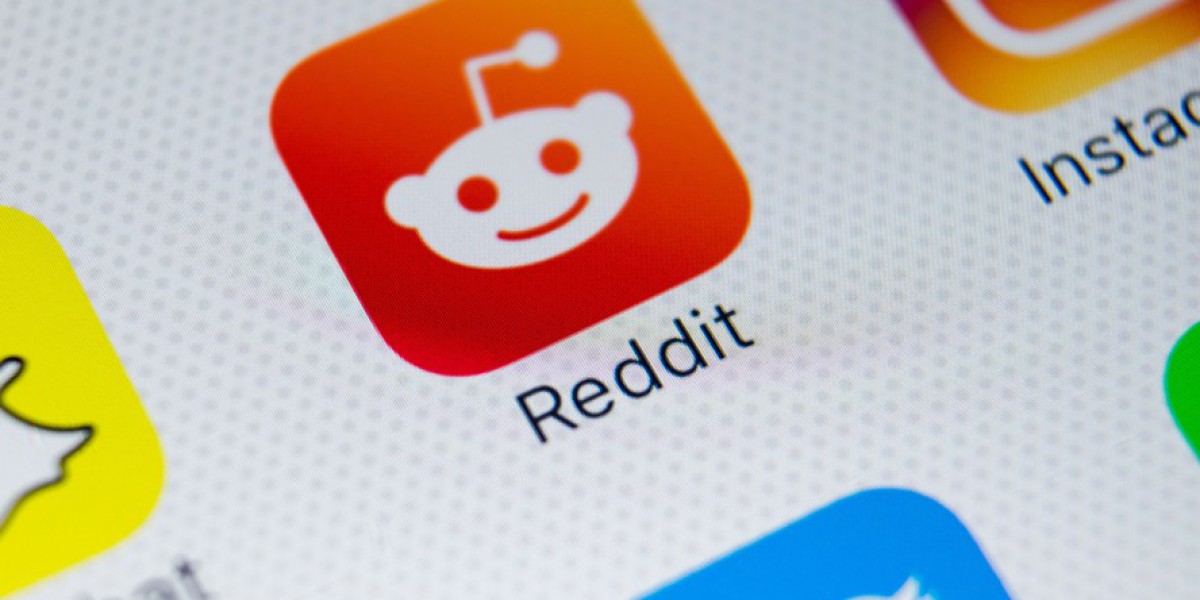 Australia Online Safety Law: Platforms Face Ban, Fines